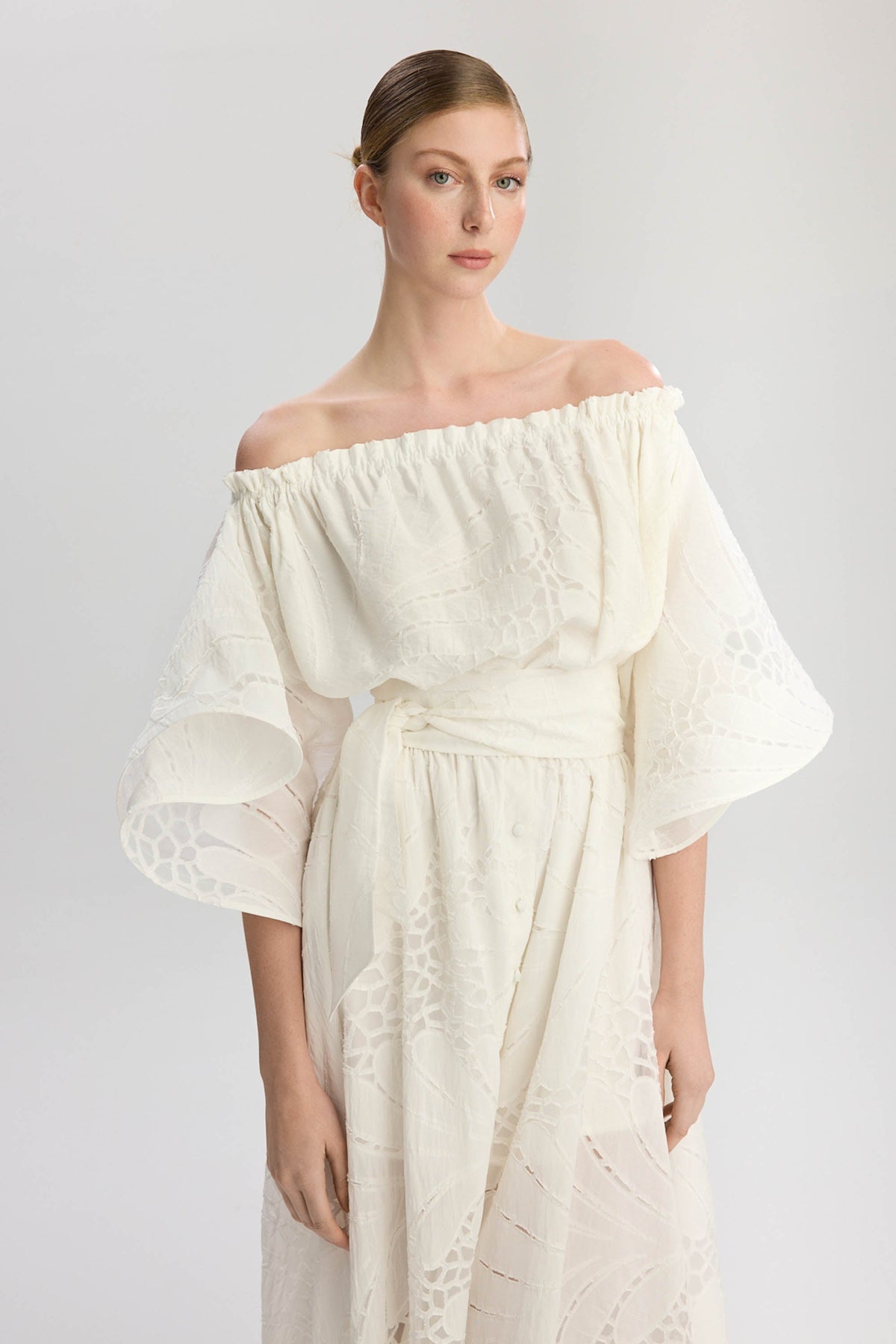 Victoria Wavy Sleeves Dress - White