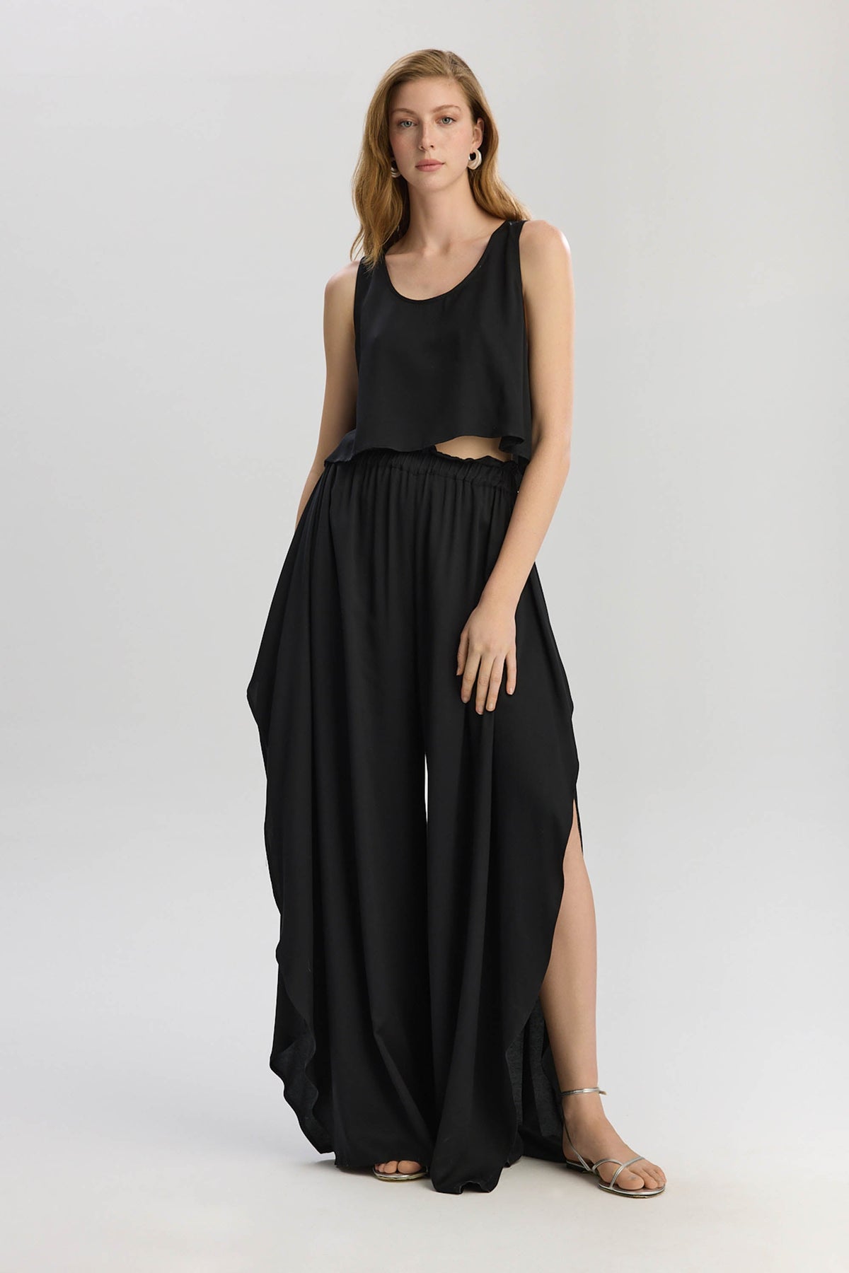 Soho Loose Fit Tank Top - Black