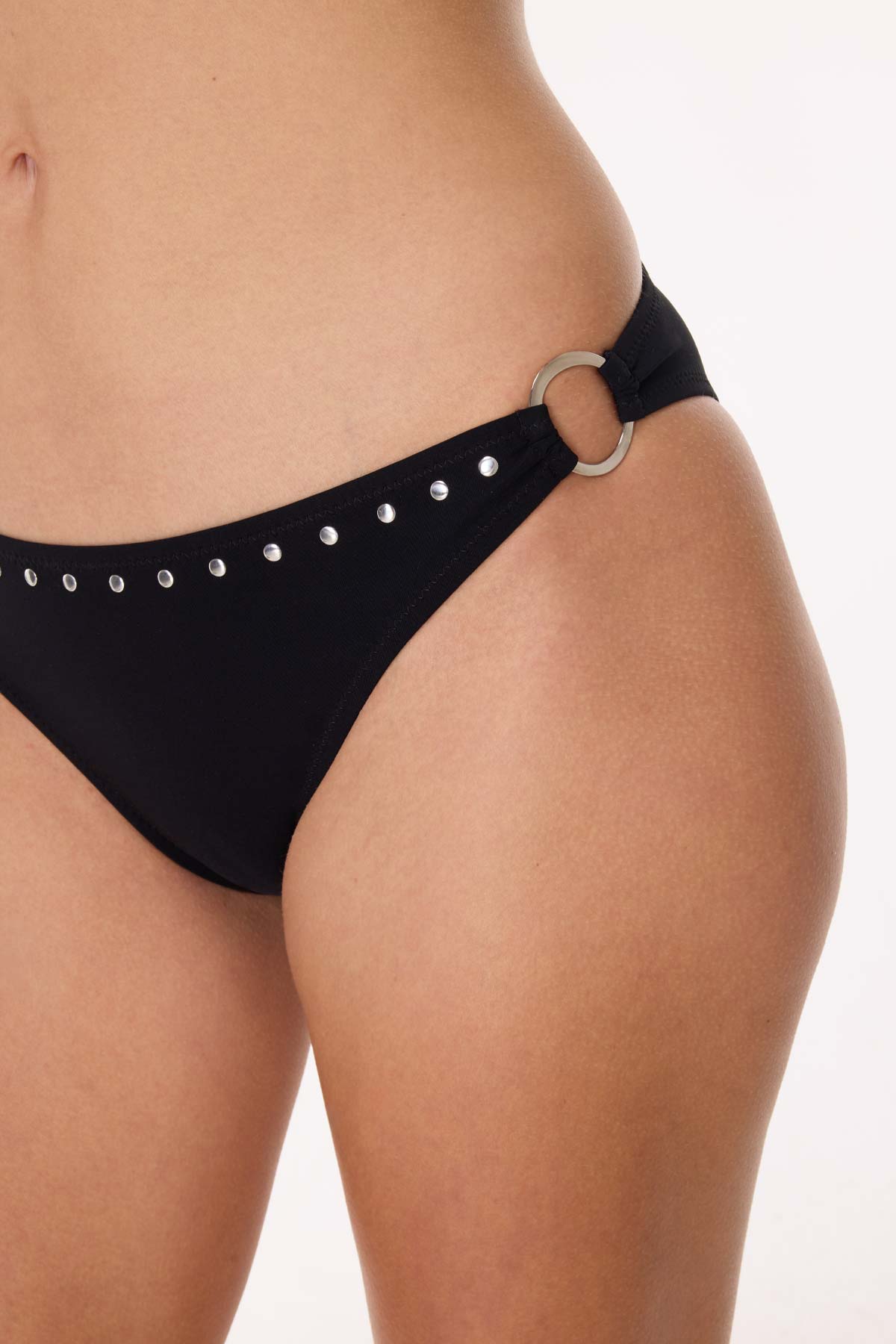 6509 Black Bikini