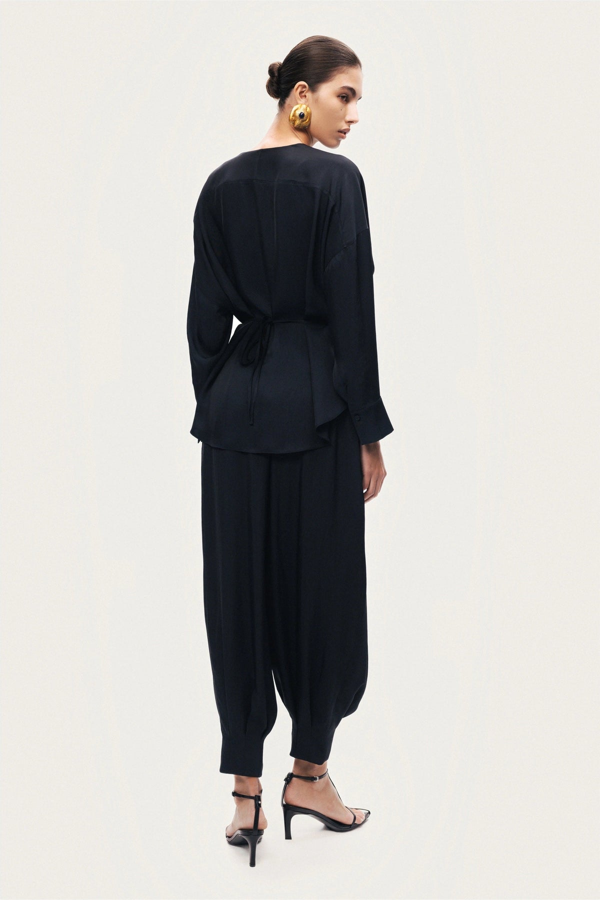 Fluid Balloon-Leg Pants
